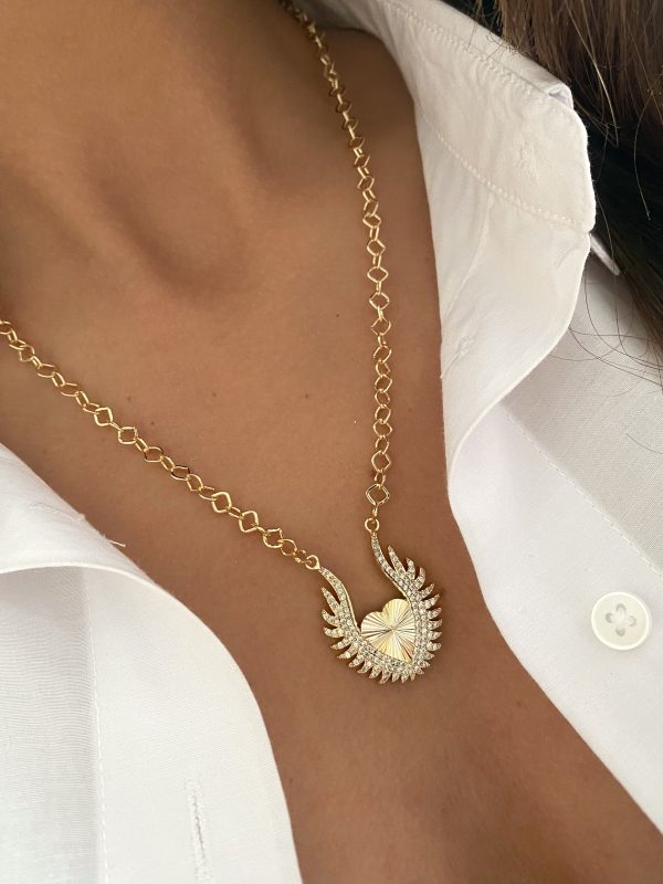 Lovely Kanat Kalp Kolye